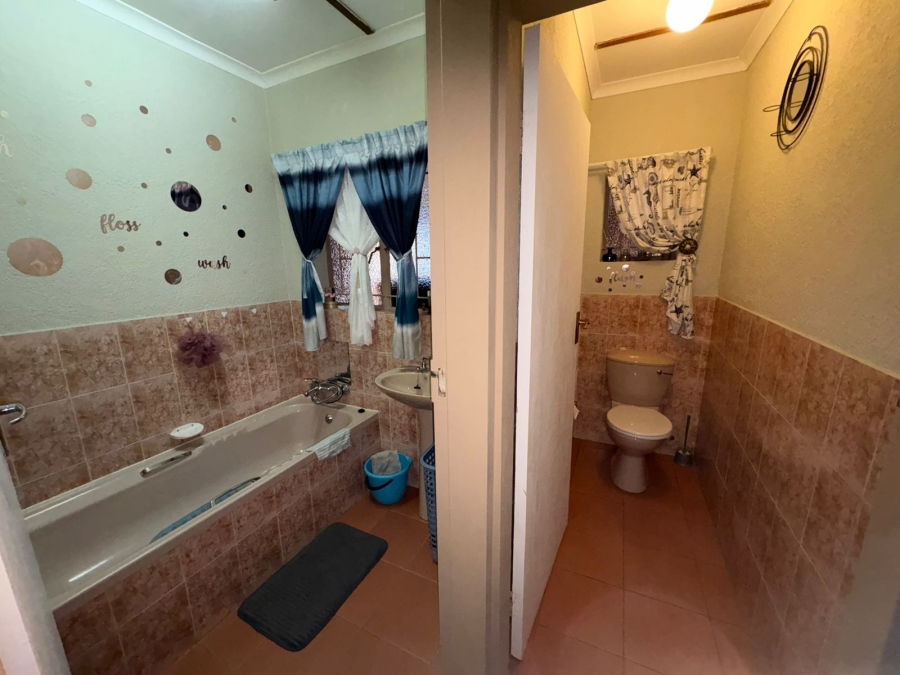 3 Bedroom Property for Sale in Bodorp North West